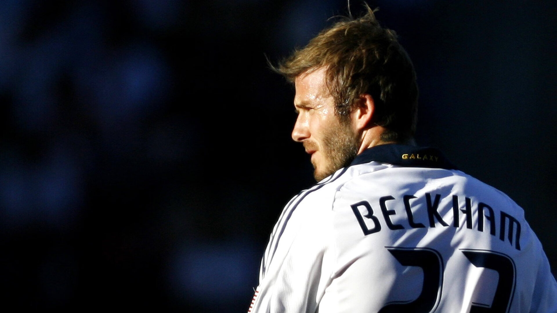 开云官网-高尔的爆发力和传球配合，助袋鼠队稳定发挥，打高尔球的好处